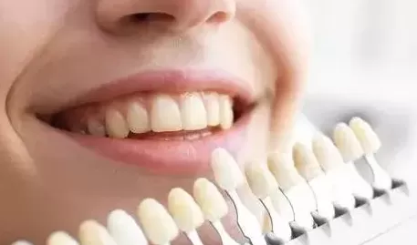 牙齿内侧突然掉了一块会自己好嘛