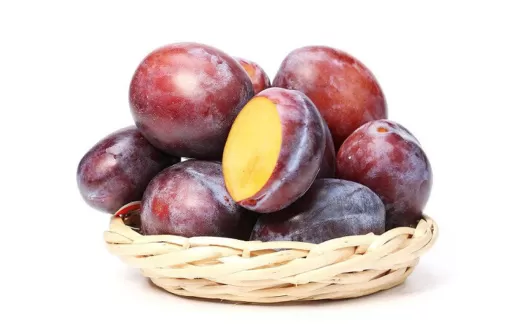 西梅中间发黑是坏了吗