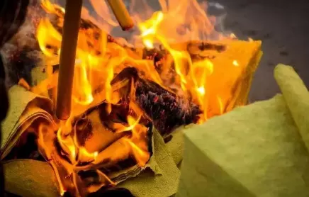 寒衣节在外地怎么给故去的亲人烧寒衣