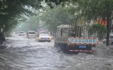 暴雨是不是下一会就停了