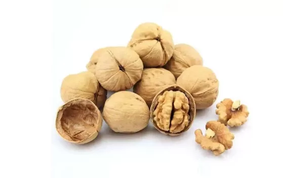 核桃煮熟能吃吗