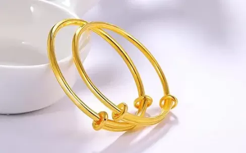 结婚三金可以借给别人结婚用吗