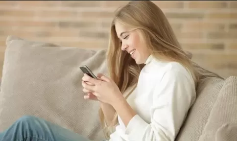 粉色边框健康宝可以乘坐飞机吗