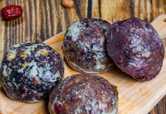 吃粘豆包胃疼怎么缓解