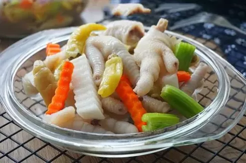 泡椒凤爪可以放什么菜一起泡