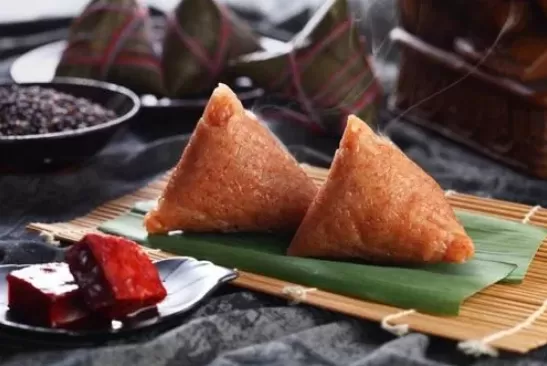 高压锅煮粽子为什么米都出来了