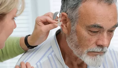 50多岁能做人工耳蜗吗