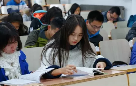 暑假过后是上学期还是下学期