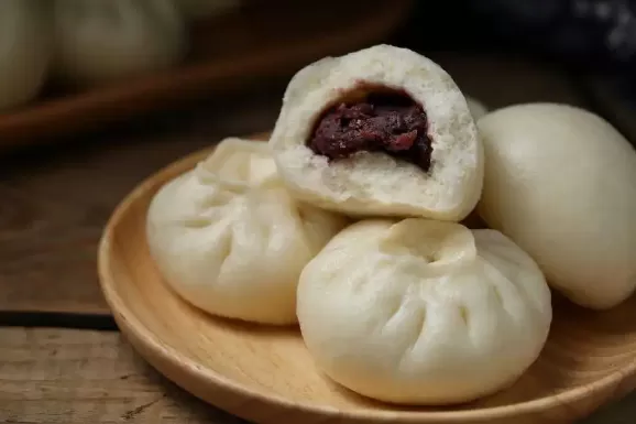 粘豆包和豆沙包一样吗