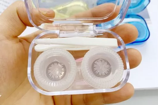 ok镜可以装在隐形眼镜盒里吗