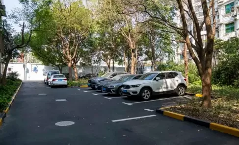 小区车位管理费合理吗