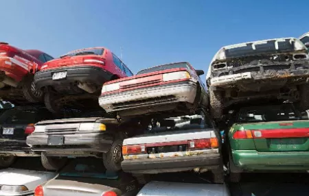 汽车到了报废年限还能审车么1