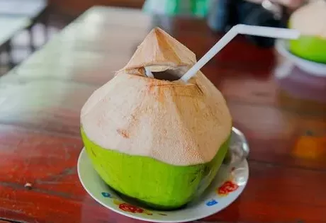 椰子水发黄了还能喝吗