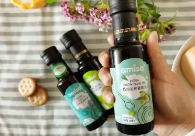 核桃油直接滴在辅食里吗