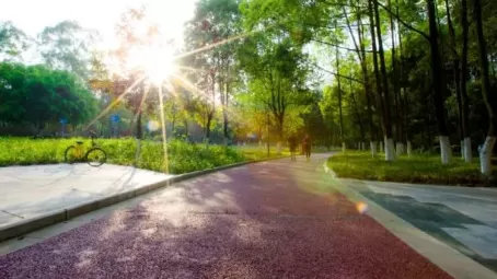 成都五月份热不热