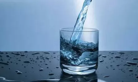 人喝酸性水好还是碱性水好3