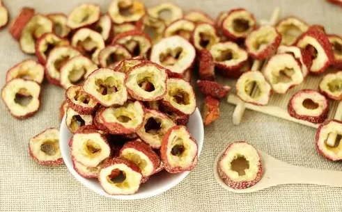 山楂干泡水喝有什么功效和作用