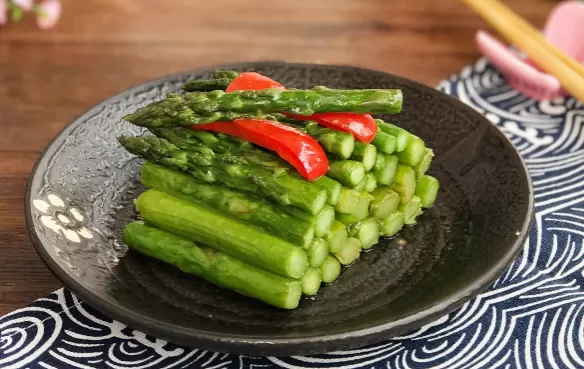 芦笋去皮吃还是不去皮吃