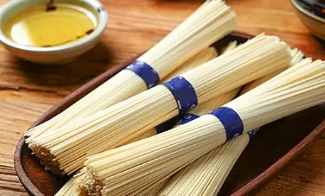 减肥期间可以吃清水煮挂面么