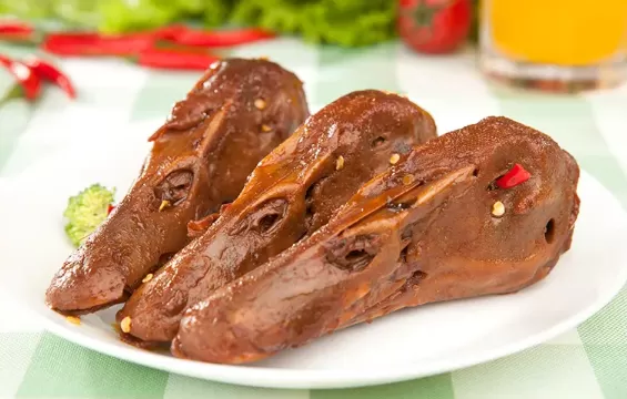 鸭头能吃吗有没有毒