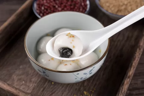 煮汤圆用自来水还是纯净水1