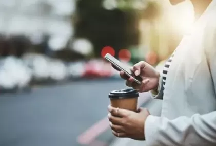 粉色边框健康宝可以乘坐飞机吗