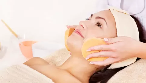 每天用纯净水洗脸皮肤会变好吗