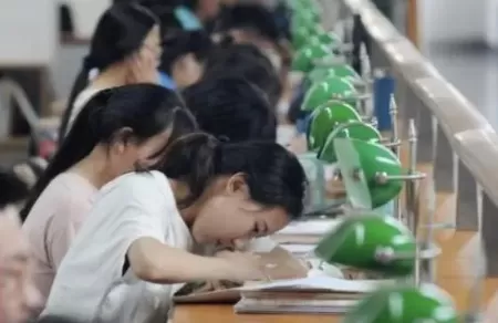 大学退学后四六级成绩有效吗