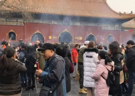 雍和宫正月十五开门吗