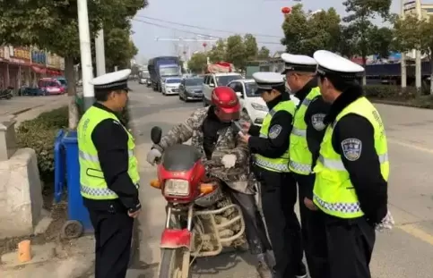 拿了事故认定书交警就不管了吗