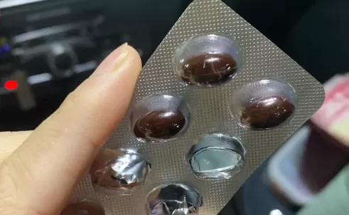 吃异维a酸后毛孔全是粉刺怎么办