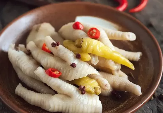 泡椒凤爪里面要放洋葱吗