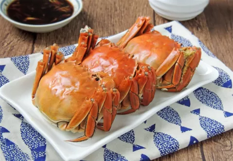 螃蟹蒸熟了放冰箱保鲜第二天可以吃吗