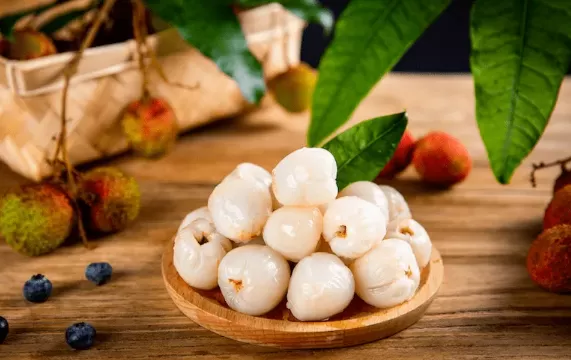 荔枝冷冻需要剥皮吗