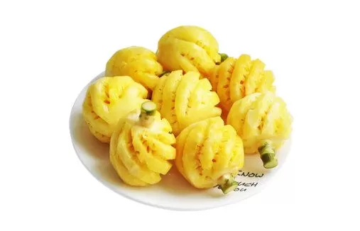 小菠萝是用糖水泡的那么甜吗