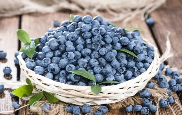 蓝莓吃了大便会变黑吗