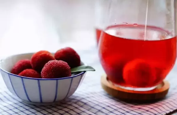 杨梅泡酒用多少度的酒最好