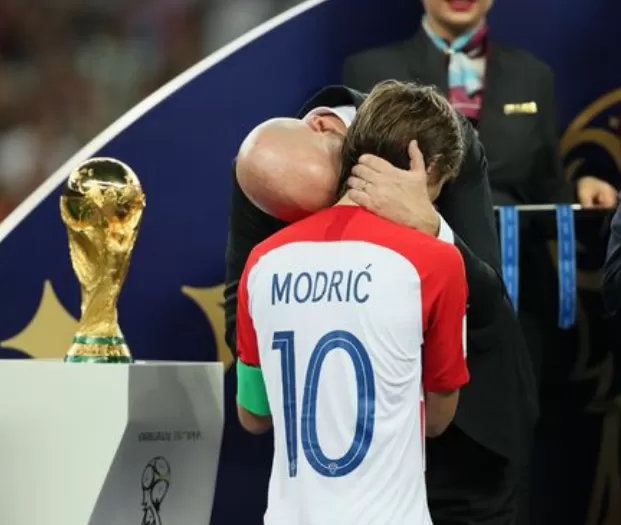 C罗要踢下届欧洲杯 37岁魔笛:我还没做这一决定 踢完世界杯再说