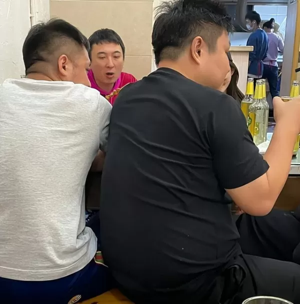 王思聪深夜与好友打麻将 好友透露一晚流水金额 高调行为引热议