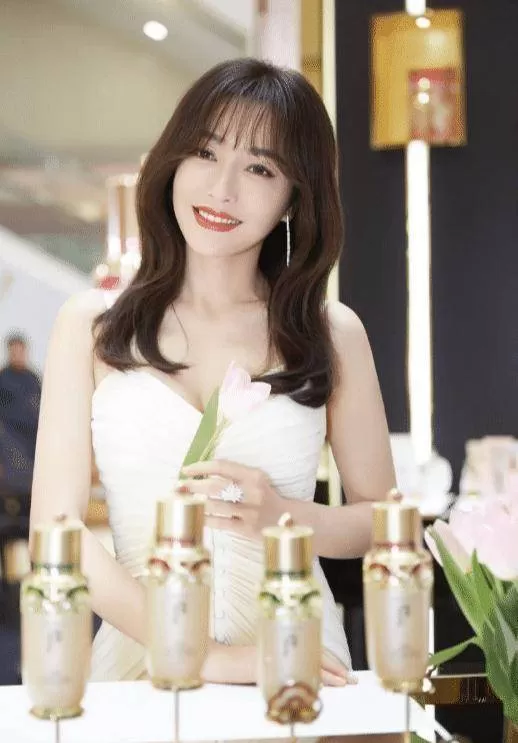 3位至今还无人娶的女星堪称“绝色美人” 网友:娶到就是血赚