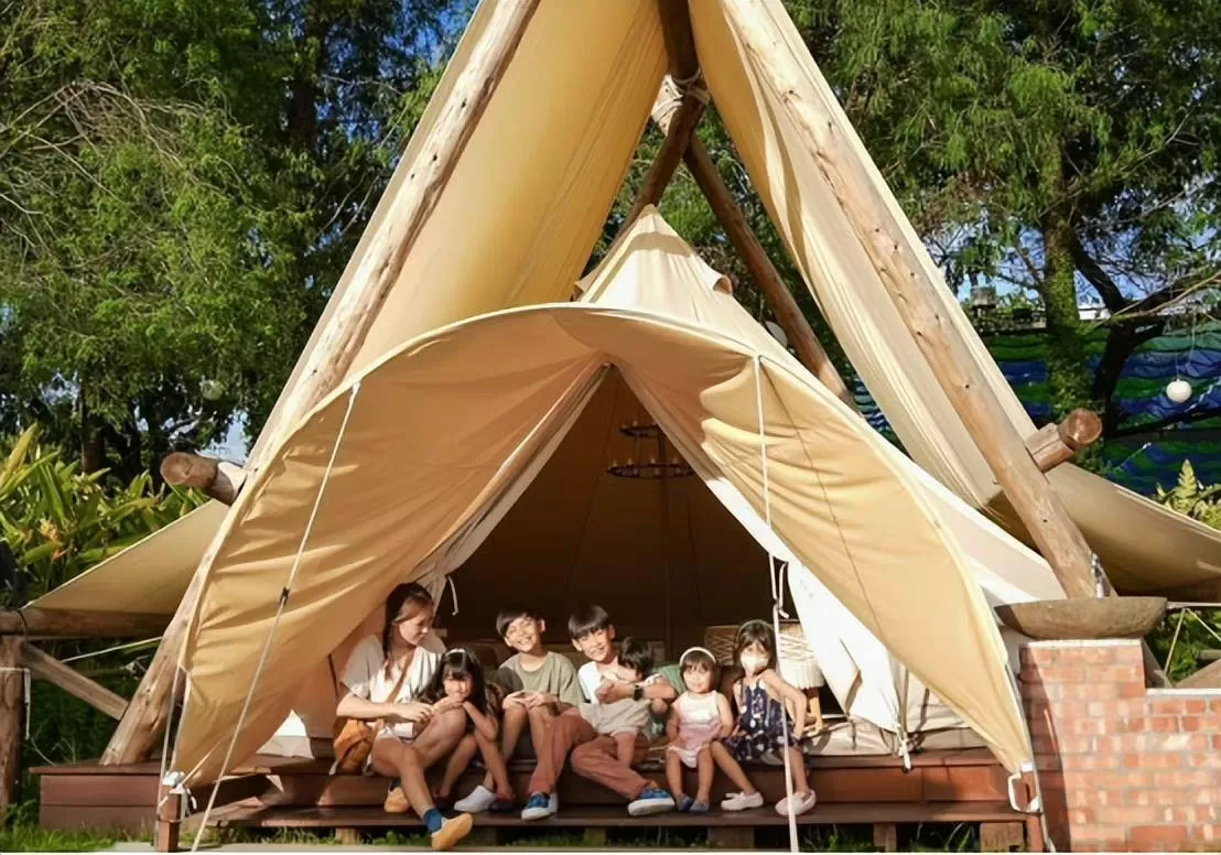 台湾33岁女网红喜怀7胎 直播分享验孕结果