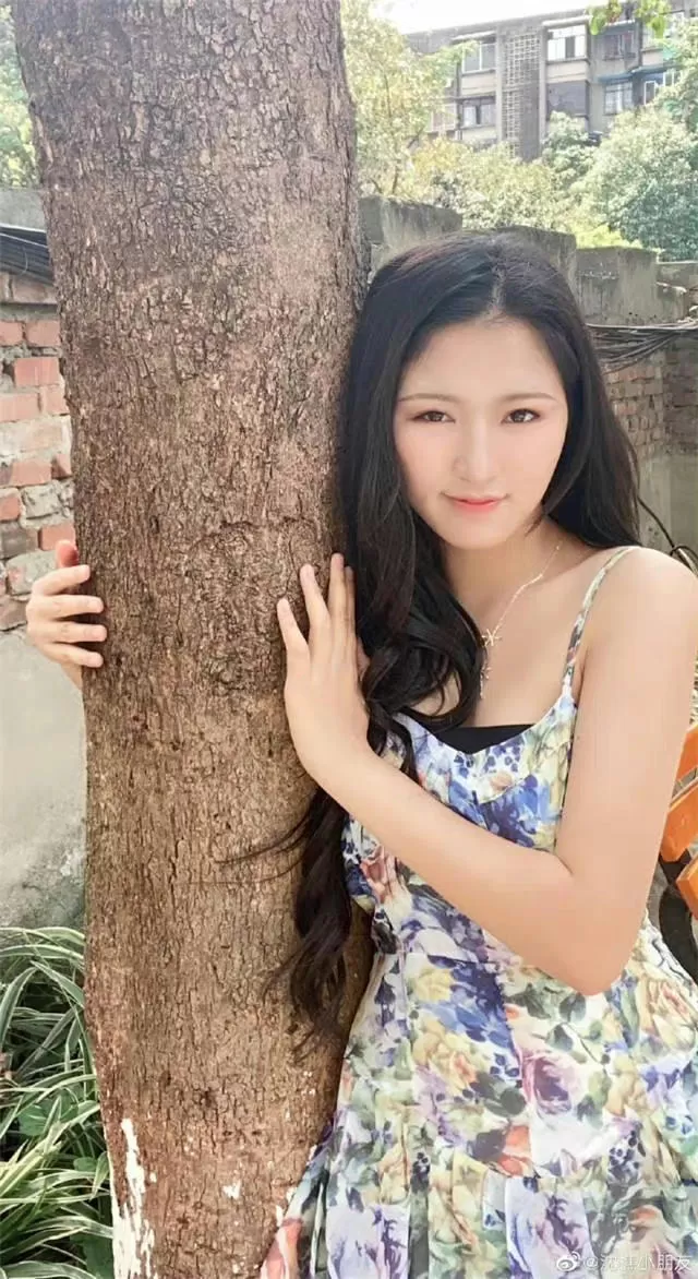 女网红沈樵 自拍15部视频获利30余万元