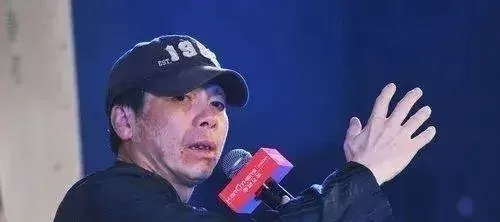 冯小刚病情不断恶化 收入过亿为什么拖病不治 徐帆道出真相