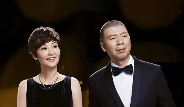 冯小刚病情不断恶化 收入过亿为什么拖病不治 徐帆道出真相