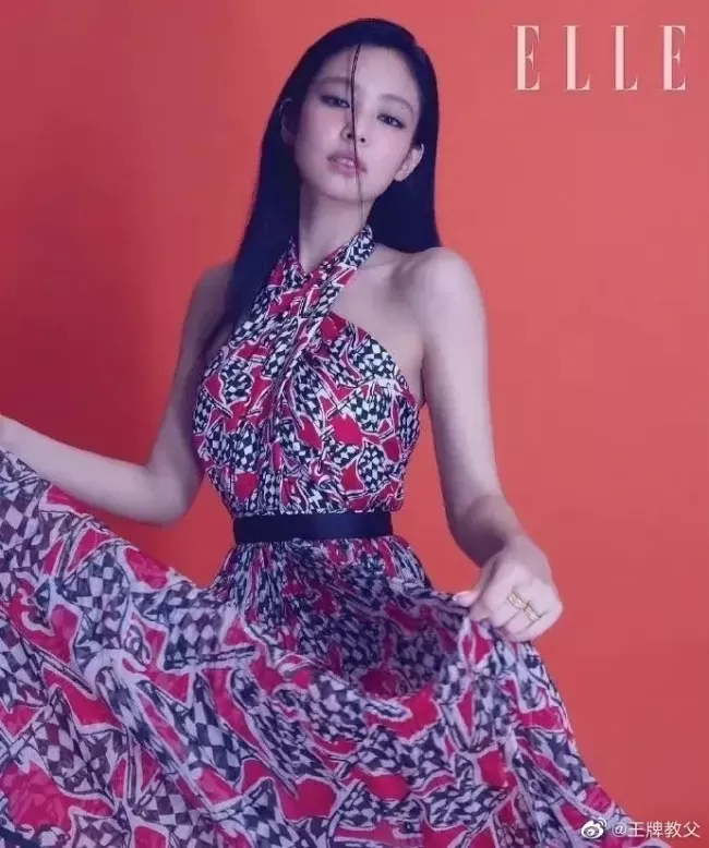 女爱豆的性感 Jennie登韩版ELLE封面