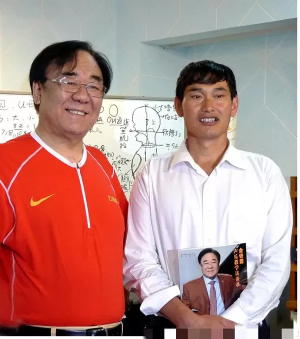 金铁霖老先生去世 享年83岁 大衣哥朱之文回忆和老师的往事