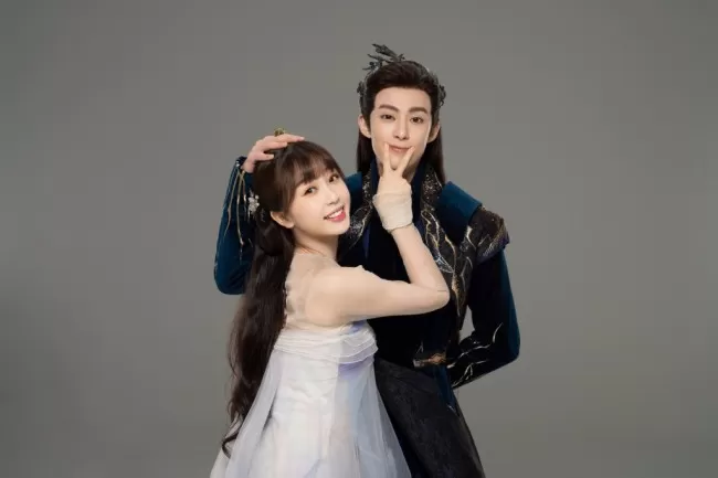 新的物料新的开心 王一栩晒苍兰诀新剧照