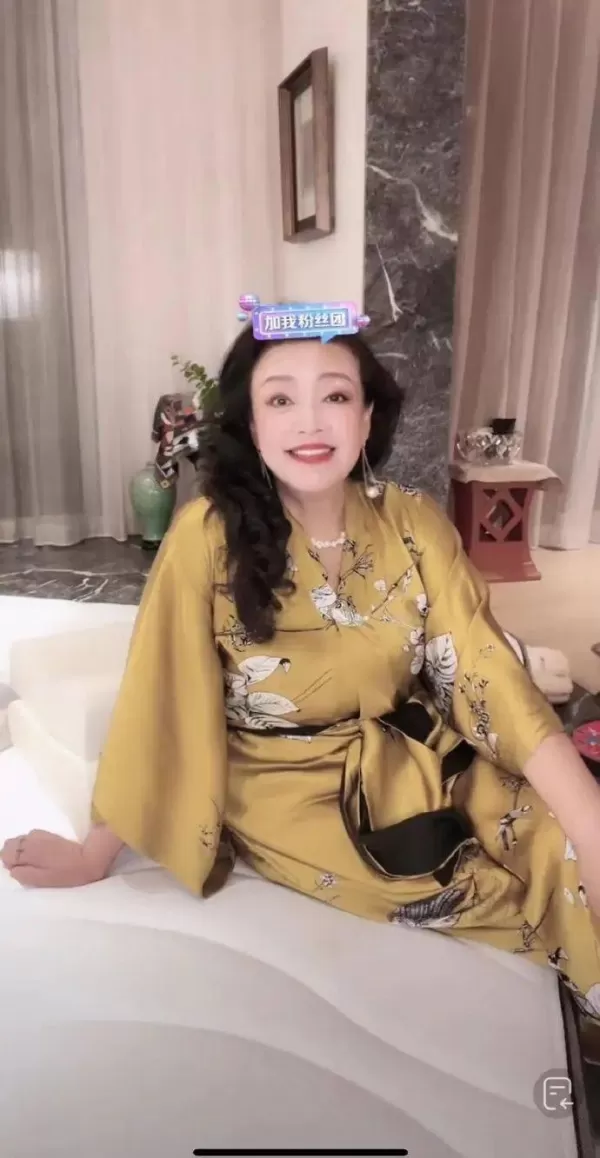 曝张兰曾当夜总会妈妈桑 为救旗下小姐遭客人威胁爆料疑点多