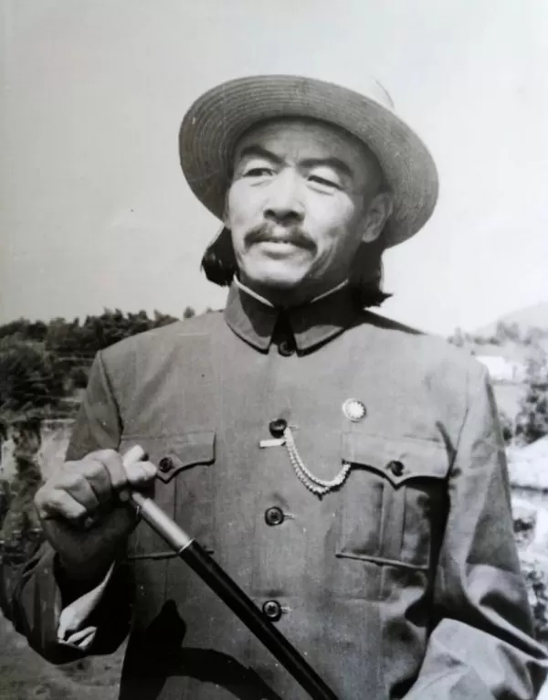 方辉一生塑造诸多荧幕形象 他有哪些经典作品