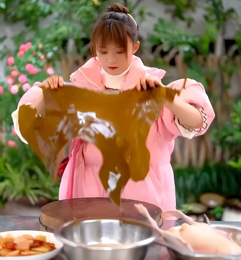 网红严素又翻车